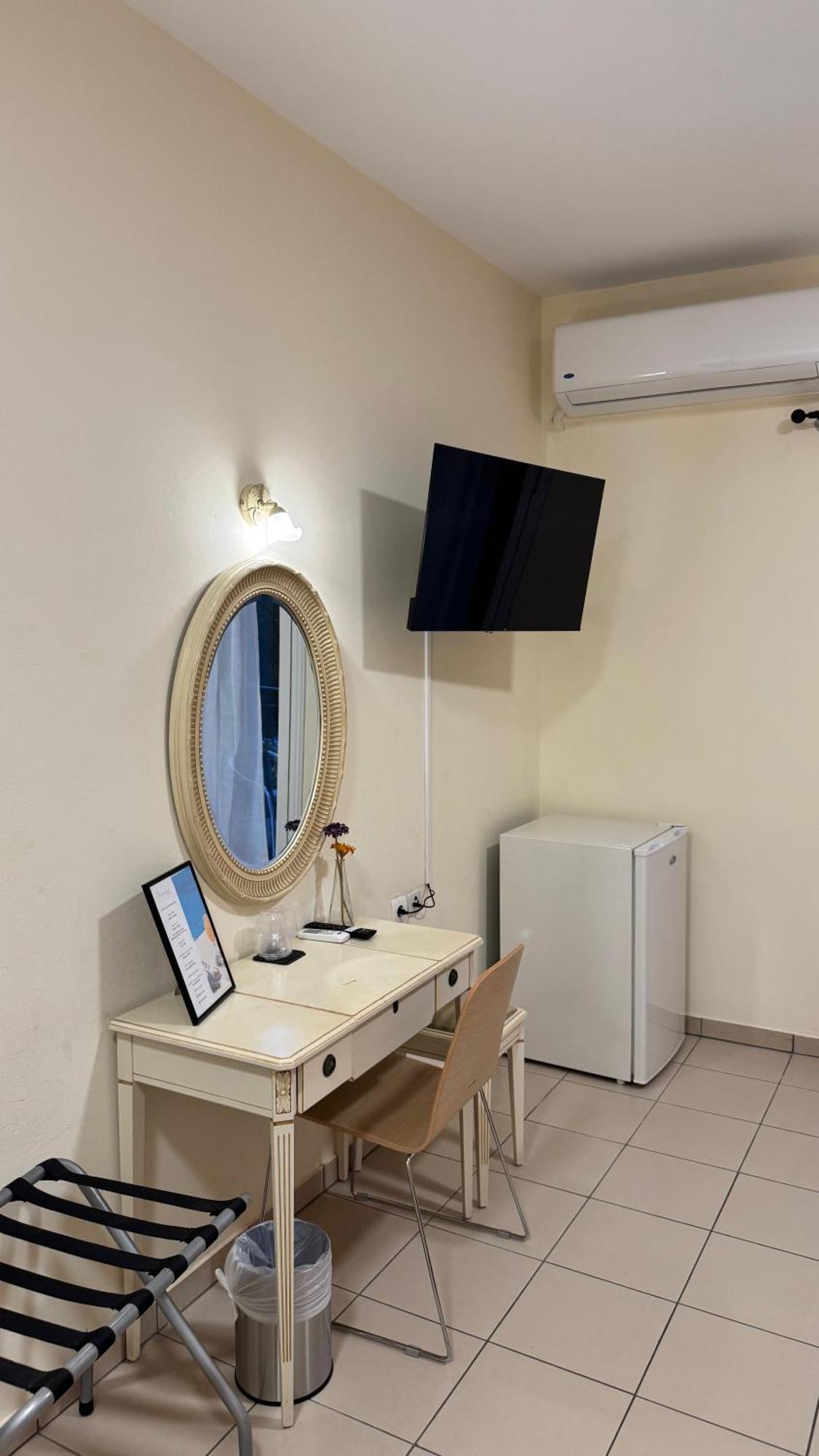 Chrisovalanto Hotel Sivota  Room photo