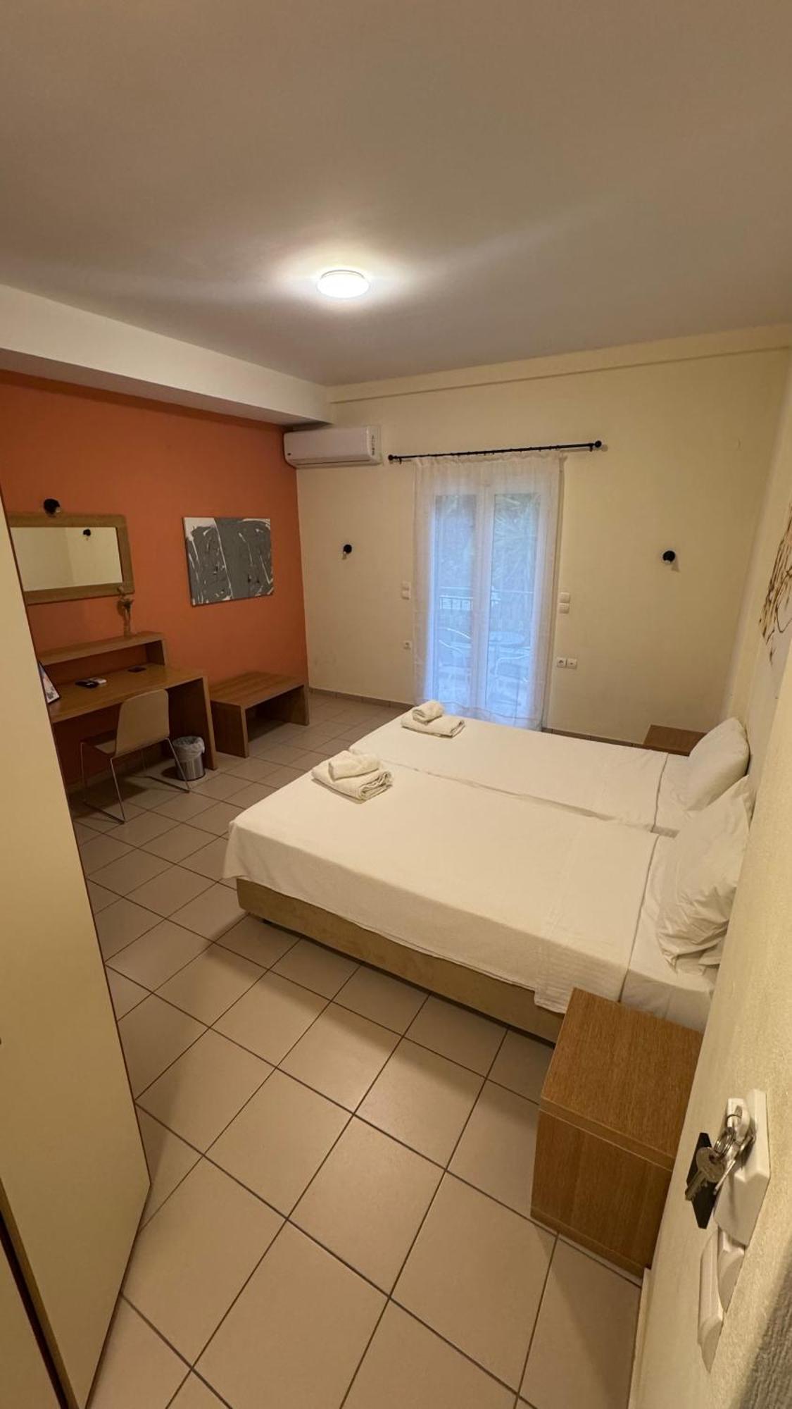 Chrisovalanto Hotel Sivota  Room photo